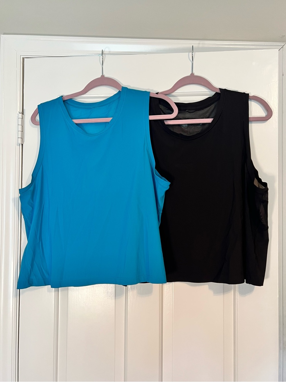 Athleta Ultimate Muscle Tank Black & Blue Sleeveless Mesh Back Tank Top Bundle